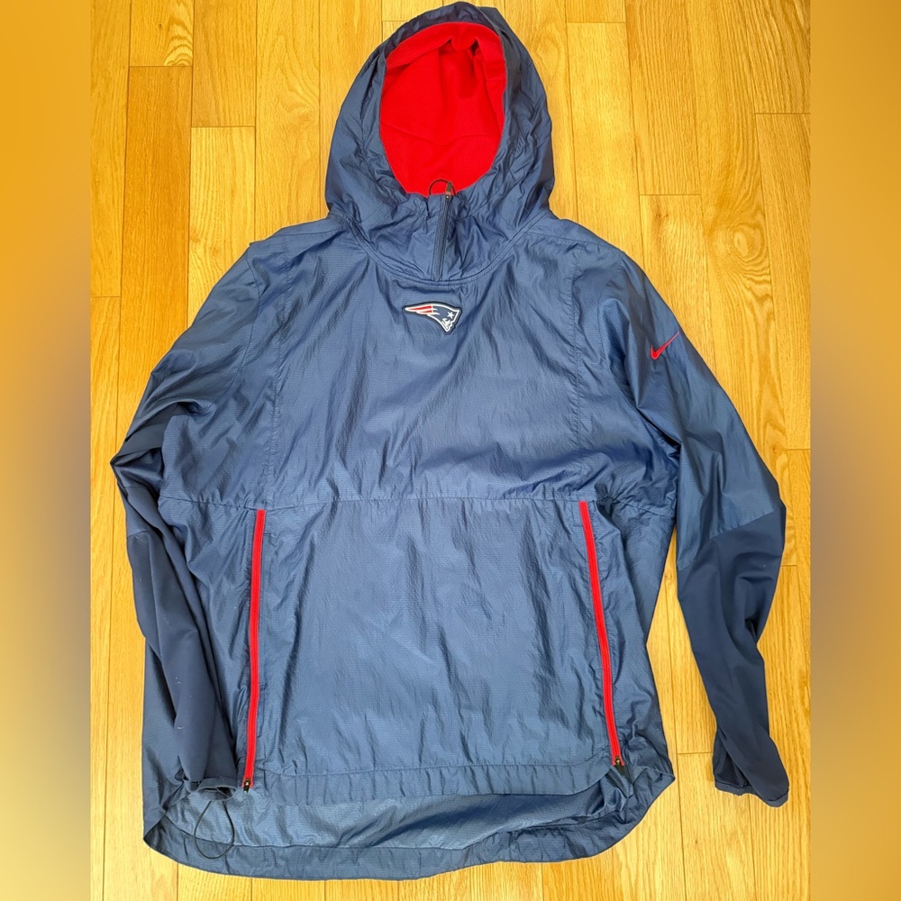Patriots NFL Men's Blue windbreaker